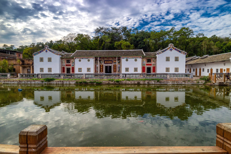 Nanyuan Shidi Weilong House 1