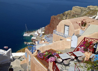 Rooftop Patio in Oia