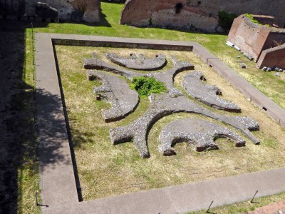 Courtyard garden of the Domus Augustana (Roman Palace of Domitian)