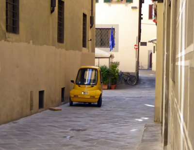 This small electric Car is a Pasquali Risci