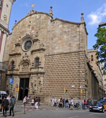 The Church of Our Lady of Bethlehem (1680-1729) is on La Rambla
