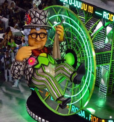 Grande Rio Samba School's Plot is Are you going to the throne or not?