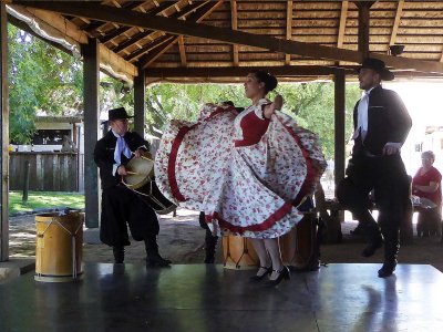 Uruguayan Dancers