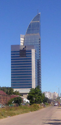 ANTEL Telecommunications Tower in Montevideo is Uruguay's Tallest Skyscraper (35 floors)