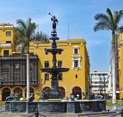 Fountain in Plaza Major (Lima) was constructed in 1651