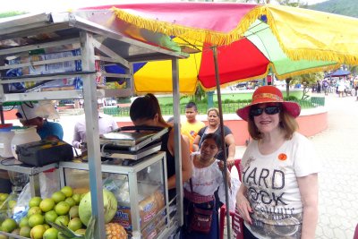Ecuadorian food cart at the Montecristi Market