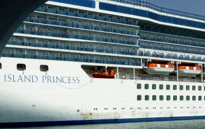 Black marks on Island Princess from hitting the Sides of the Locks in the Panama Canal