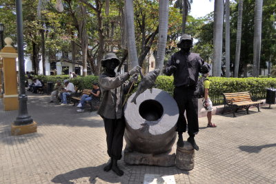 Street Performers in Cartagena, Colombia