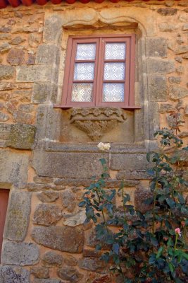 Only about 50 people still live in Castelo Rodrigo