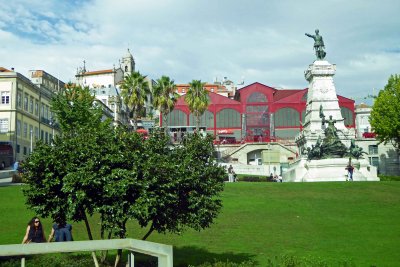 Statue of Henry the Navigator in front of the Old City Market of Porto, Portugal