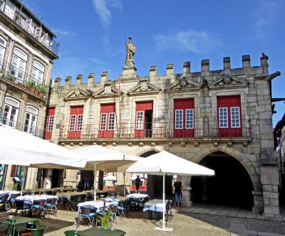 Old Town Hall (14th Century Arches) in Guimararaes