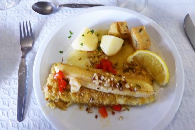 Espada (scabbard fish) filet with fried banana for lunch