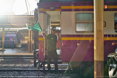 Hua Lumphon Railway Station