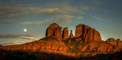 Moonrise Over Cathedral Rock