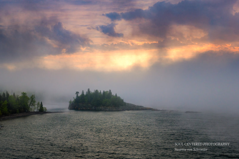 Morning fog, Ellingsen Island