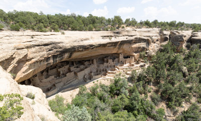 A visit to Mesa Verde National Park and the fire that started while I was there.