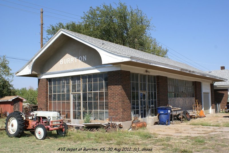 AVI depot at Burrton KS-002.jpg