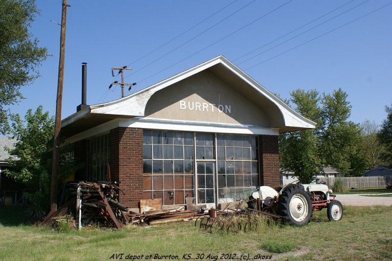 AVI depot at Burrton KS-003.jpg