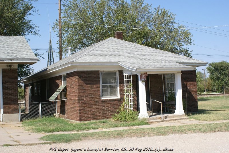 AVI depot at Burrton KS-005.jpg