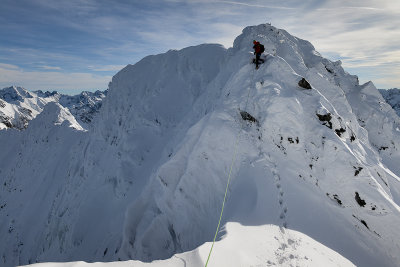 On the ridge to the main summit of Swinica 2301m, High Tatras