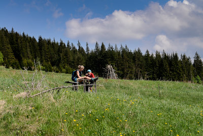 Aneta and Alex, Plazówka