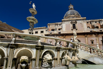 Fontana Pretoria, Palermo