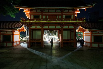 Yasaka shrine at night Kyoto @f3.5 NEX5