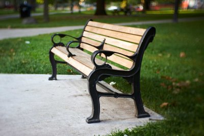 a bench @f4 NEX5