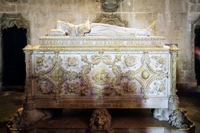 Tomb of Vasco da Gama in the Jernimos Monastery  Reala