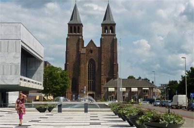 Arnhem, RK st Walburgskerk 11 [055], 2017.jpg