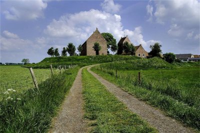 Ezinge, kerk 14 [055], 2017.jpg