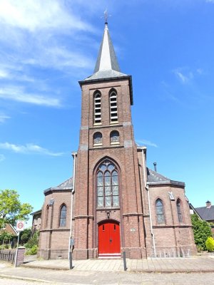 Valburg, RK kerk 12 [001], 2017.jpg