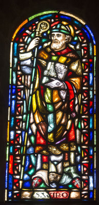 Oldenzaal RK St Plechelmusbasiliek Venster [011] 2017 4066.jpg