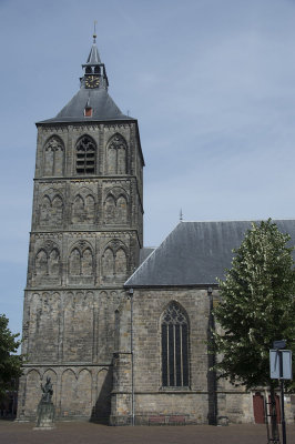 Oldenzaal RK St Plechelmusbasiliek [011] 2017 3990.jpg