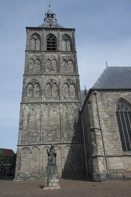 Oldenzaal RK St Plechelmusbasiliek [011] 2017 3991.jpg