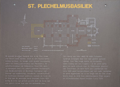 Oldenzaal RK St Plechelmusbasiliek [011] 2017 3997.jpg