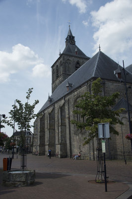 Oldenzaal RK St Plechelmusbasiliek [011] 2017 4022.jpg