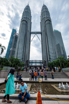 They were the tallest buildings in the world from when there were completed in 1998 to 2004