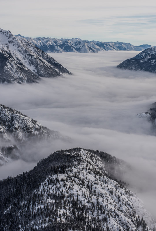 Foggy Valley on the Way to Stehekin (2)