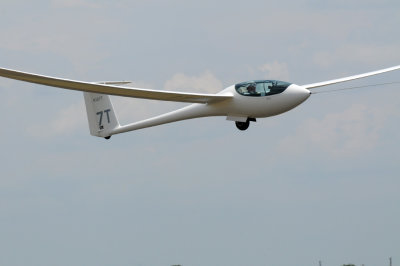 82gliders 183gliders13.jpg