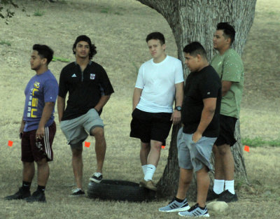 826cxc 079cxcfootball.jpg