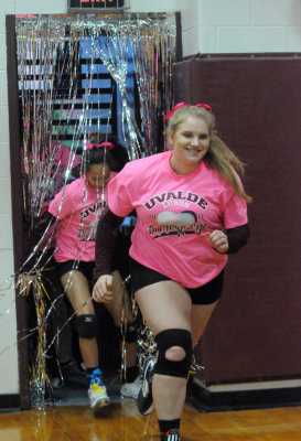 1010volleyballpink 490in the pink UvaldegoLobos.jpg