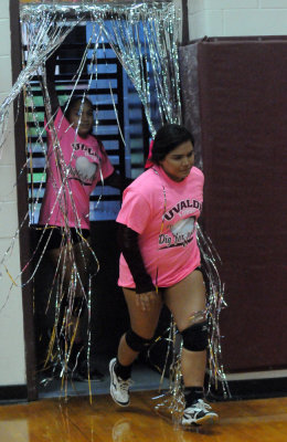 1010volleyballpink 502in the pink UvaldegoLobos.jpg