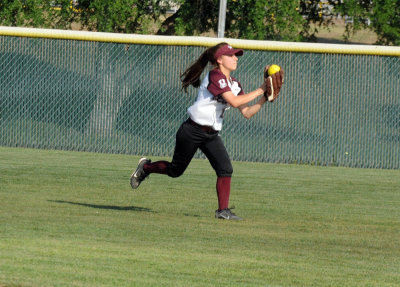 413softball 046JVLobos2.jpg