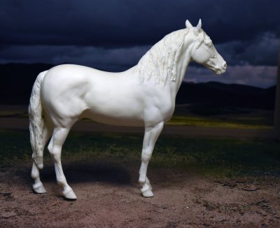 standing stallion resin Aragon by Heike Polster