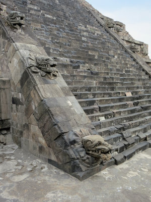 Temple of Quetzalcoatl