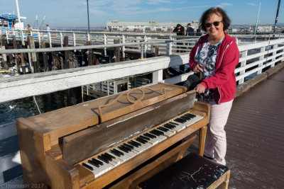 N1977 Monterey Pier