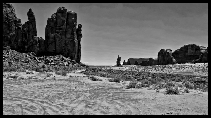 Monument Valley  DSC07952 raw_HDR.jpg