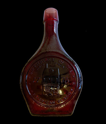 Wheaton Bottle 01878 1969 Betsy Ross.jpg