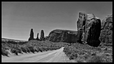Monument Valley DSC05591 Single raw.jpg
